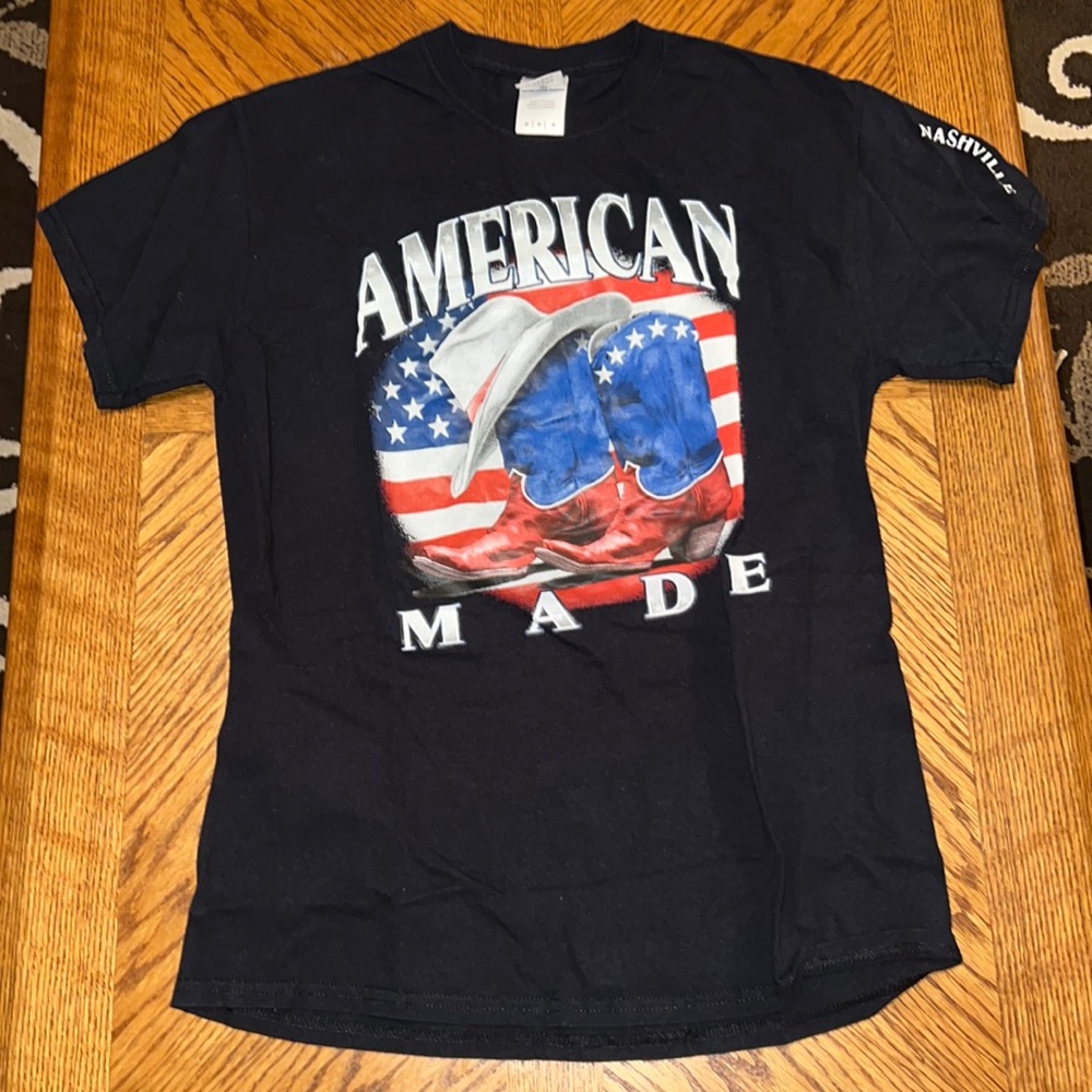 ✅ Nashville Tennessee Graphic cowboy hat boot and flag Tshirt Black Sz M